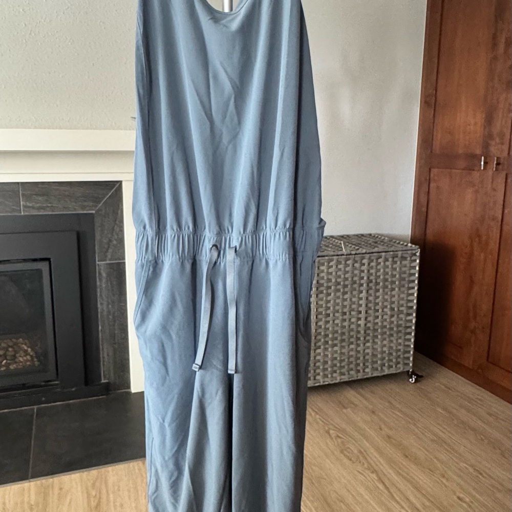 REI Gray Sleeveless Jumpsuit